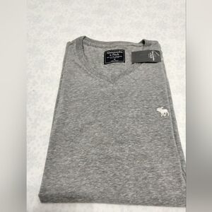 Abercrombie and Fitch Medium V neck tee